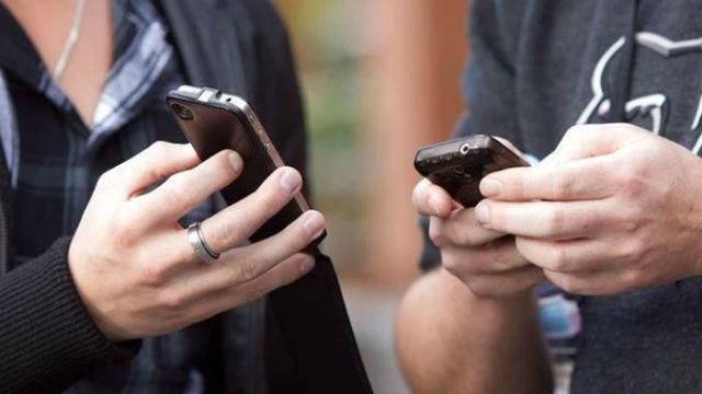 В окупованому Луганську повністю зник зв'язок Vodafone В окупованому Луганську повністю зник зв'язок Vodafone