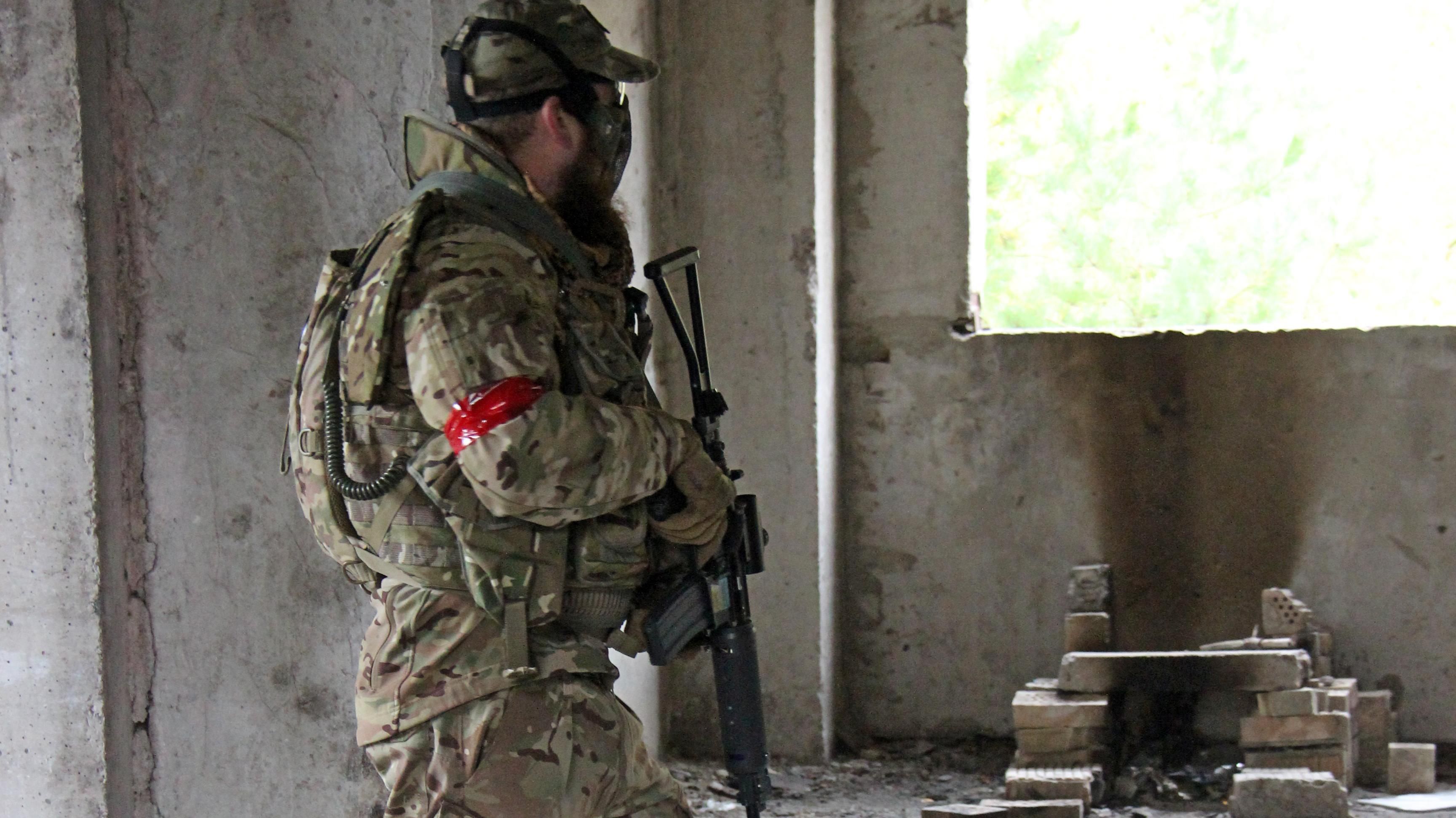 Техніка війни. Найбільший вітчизняний виробник тактичного одягу. Кошти на оборону Техніка війни. Найбільший вітчизняний виробник тактичного одягу. Кошти на оборону