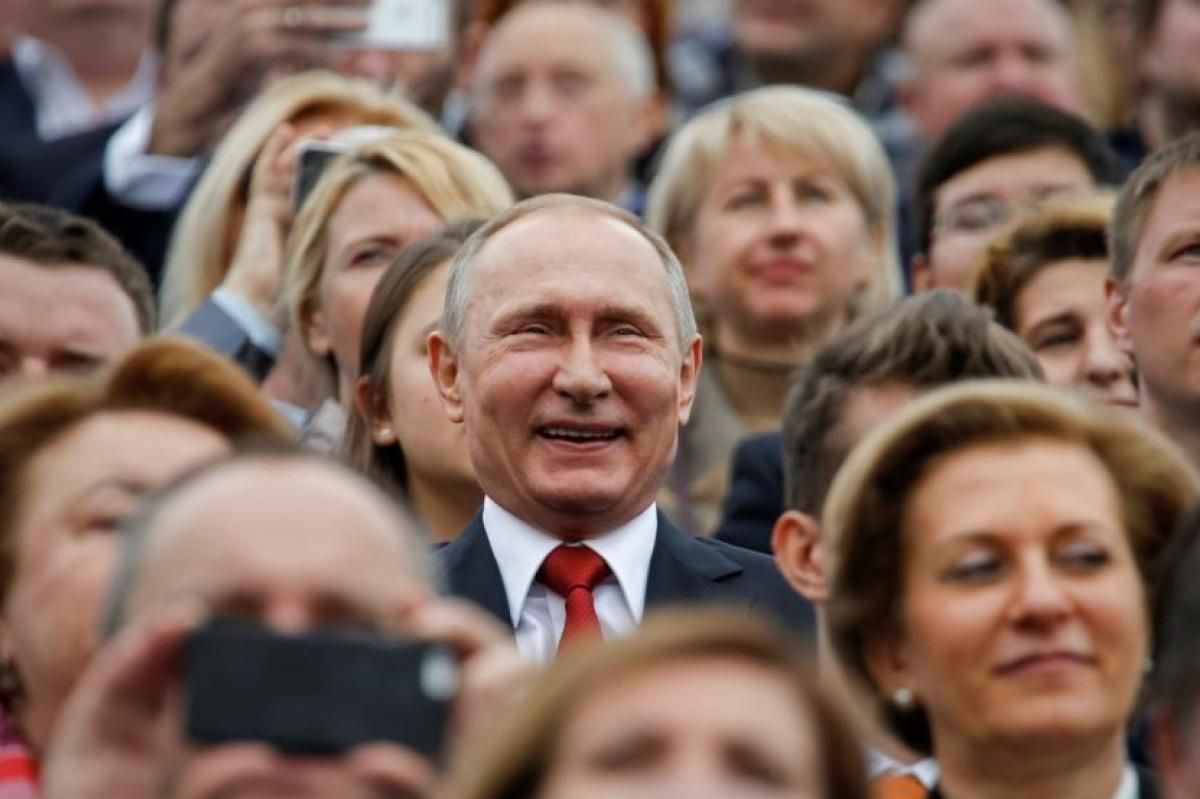 В России закончили прием документов у претендентов на участие в выборах президента: кто подался