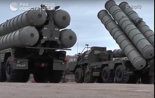 Появилось видео установленного в Крыму ракетного комплекса России