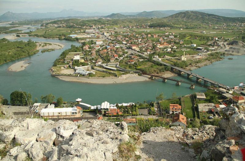 Вибух в Албанії: поліція підозрює замах на місцевого бізнесмена