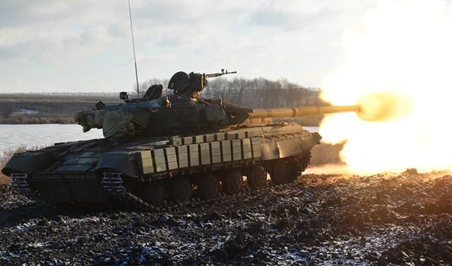 Українські танкісти склали іспит у зоні АТО: опубліковані фото