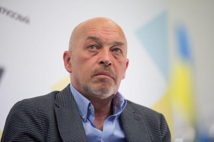 Тука рассказал о суммах убытков из-за войны на Донбассе Тука рассказал о суммах убытков из-за войны на Донбассе