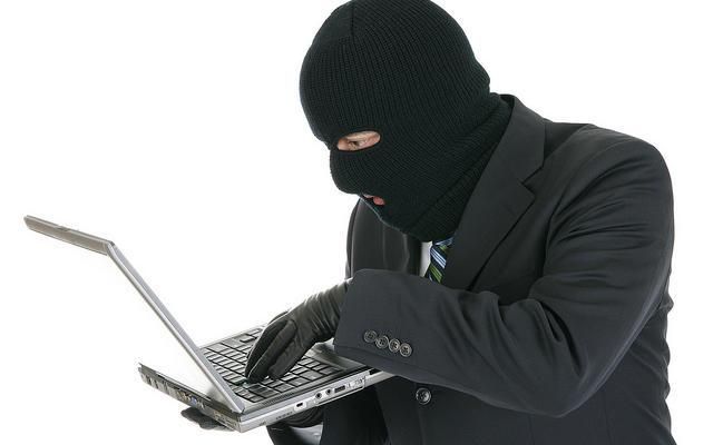 Слежка и перехват разговоров: СБУ заблокировала шпионский сервис Слежка и перехват разговоров: СБУ заблокировала шпионский сервис