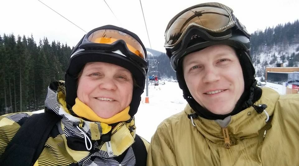 Після відпочинку на "Буковелі" помер сноубордист із Києва Після відпочинку на "Буковелі" помер сноубордист із Києва