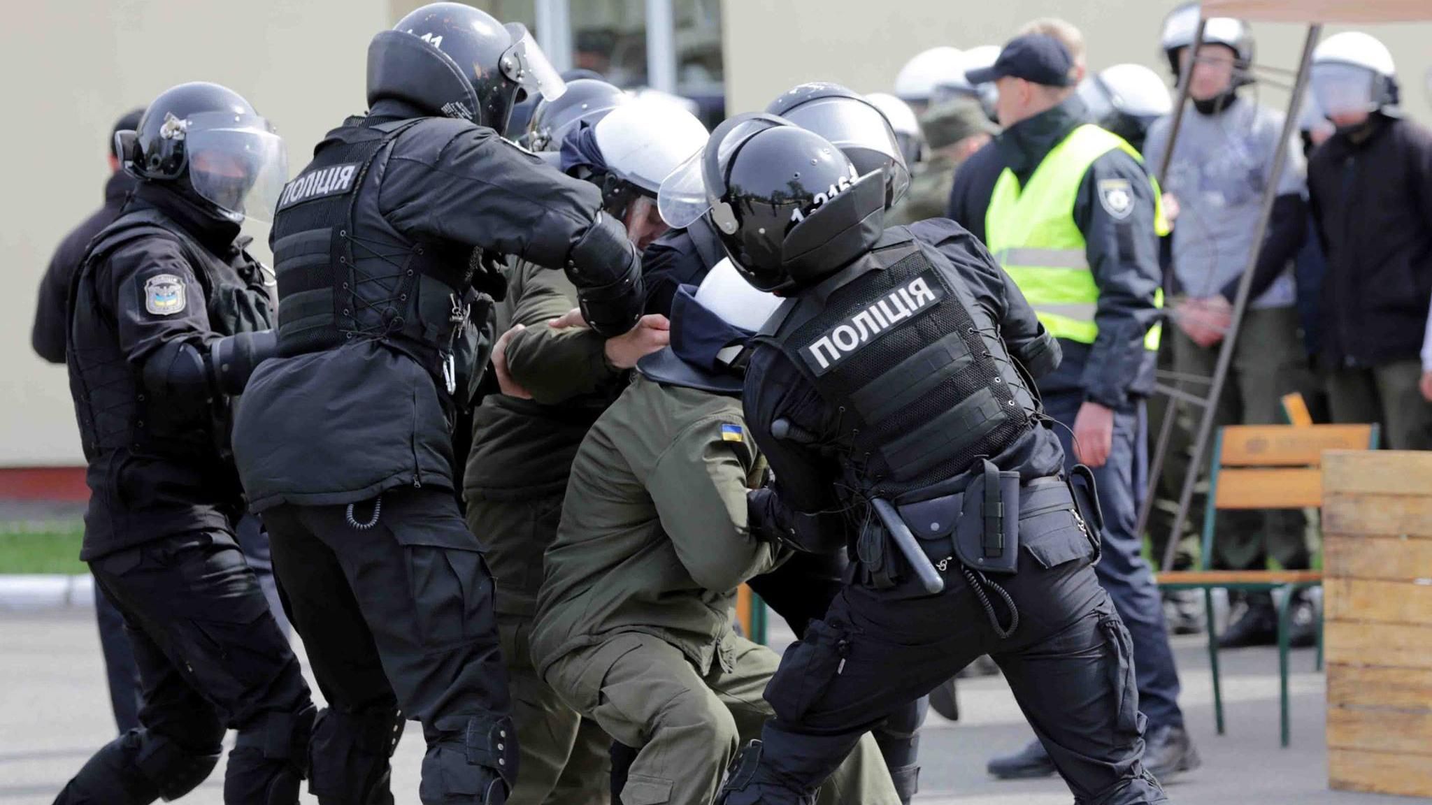 Поліція затримала інформатора бойовиків Поліція затримала інформатора бойовиків