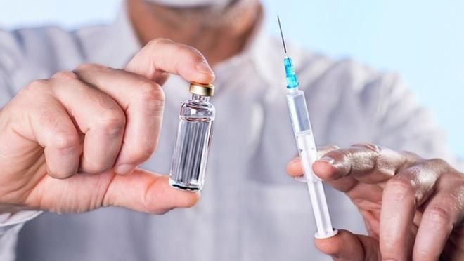 Спалах кору: чому українці відмовились вакцинуватись і як це пов'язано з корупцією в МОЗ