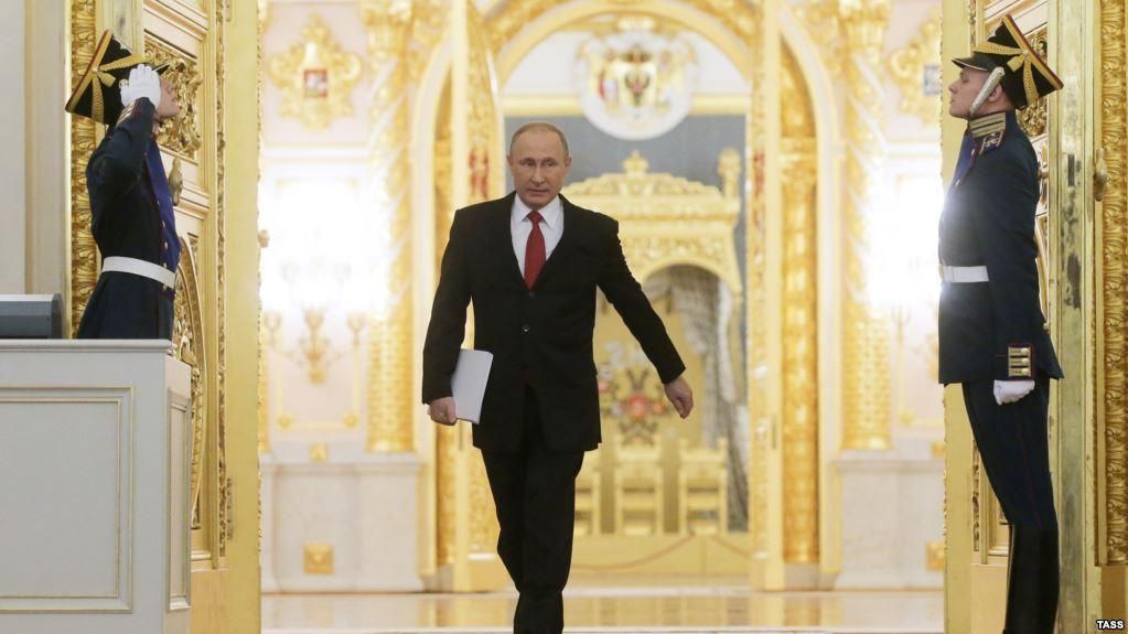 В России фигура земного владыки заслоняет собой фигуру владыки небесного: философ о Путине