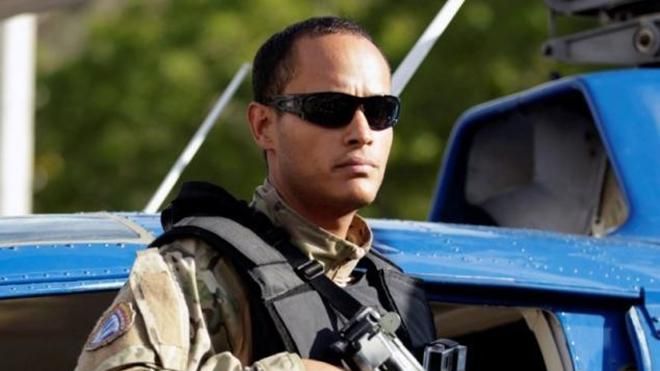 У Венесуелі вбили поліцейського, який закидав гранатами Верховний суд, – ЗМІ У Венесуелі вбили поліцейського, який закидав гранатами Верховний суд, – ЗМІ