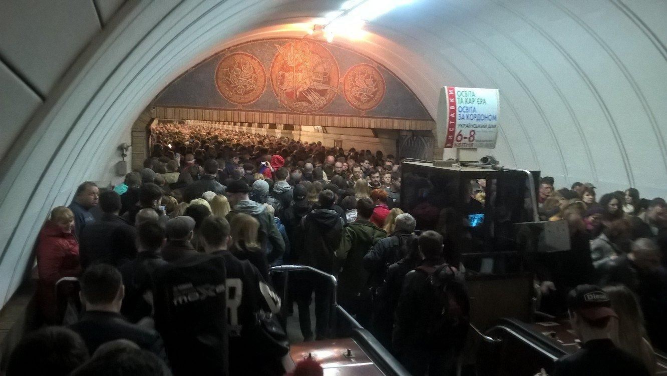 Активист рассказал о серьезной опасности в метро Киева