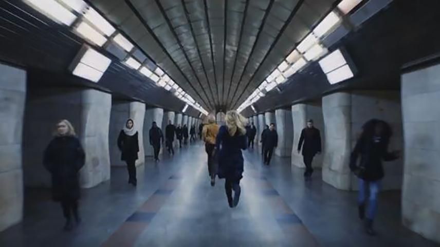 Увлекательную рекламу о британском метро сняли в киевской подземке: видео