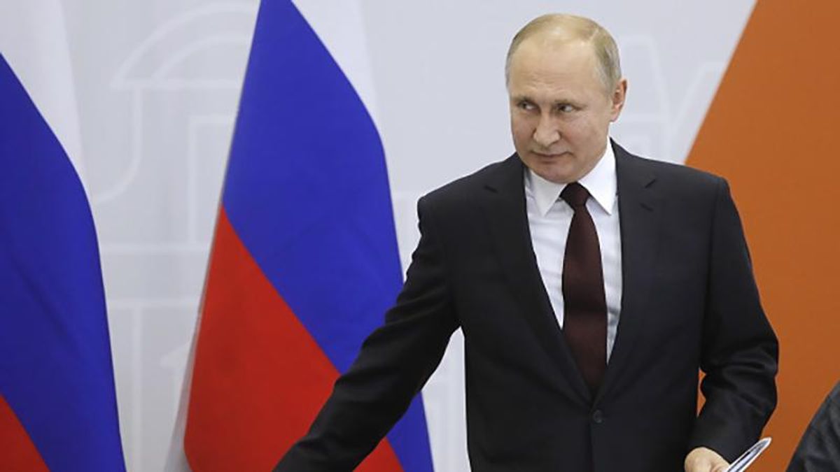 В сети привели доказательства правления Путина до 2042 года