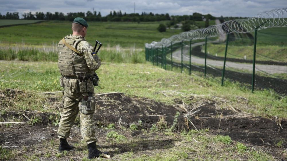 Как Яценюк стал фронтменом проекта "Стена" Как Яценюк стал фронтменом проекта "Стена"