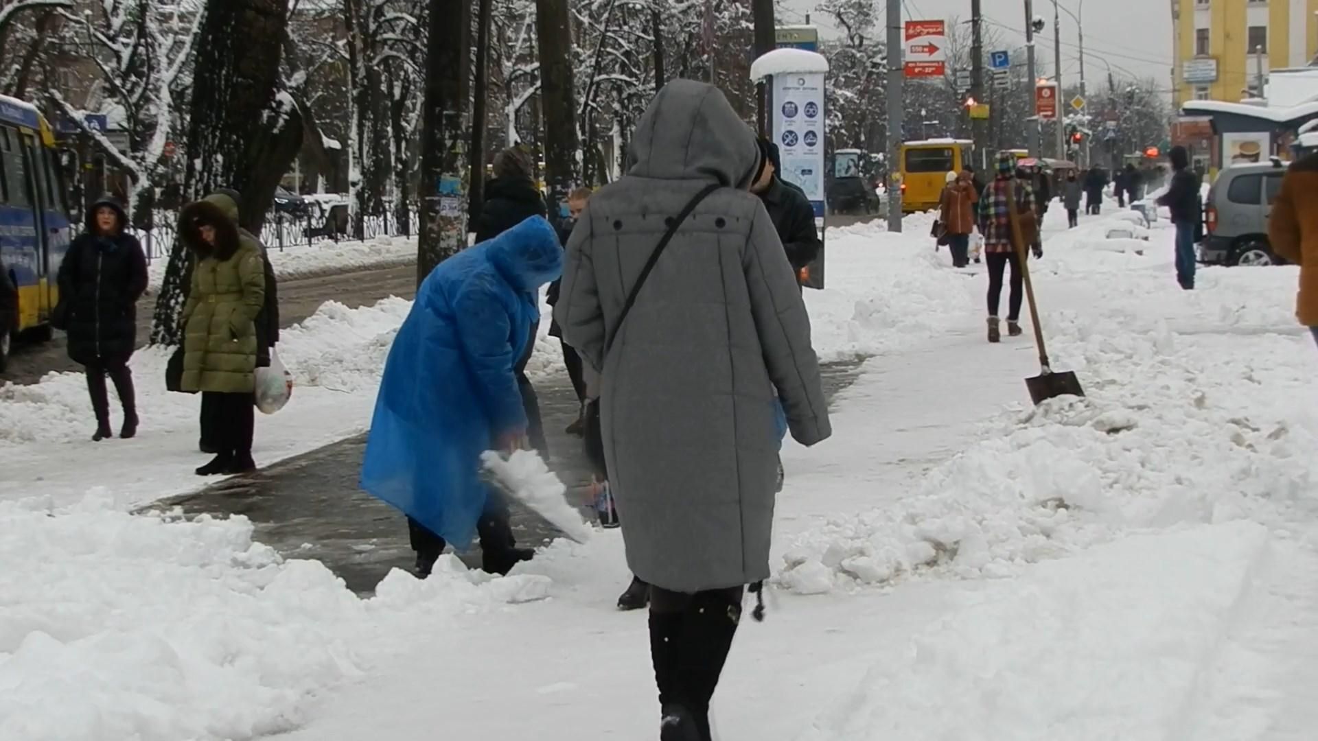 Как борются с непогодой в регионах Украины Как борются с непогодой в регионах Украины