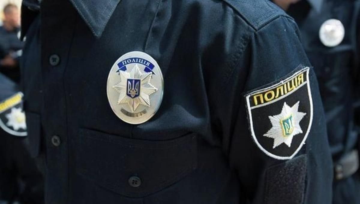 У Запоріжжі поліцейські понад шість годин катували затриманого: відео