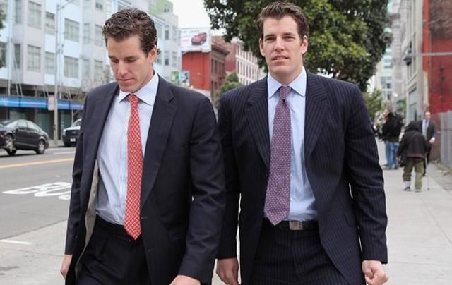 Найбагатші власники біткойнів втратили космічну суму через падіння курсу Найбагатші власники біткойнів втратили космічну суму через падіння курсу