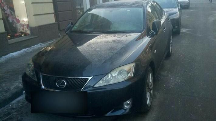 Львовянин заявил о похищении своего автомобиля, потому что забыл где его припарковал Львовянин заявил о похищении своего автомобиля, потому что забыл где его припарковал