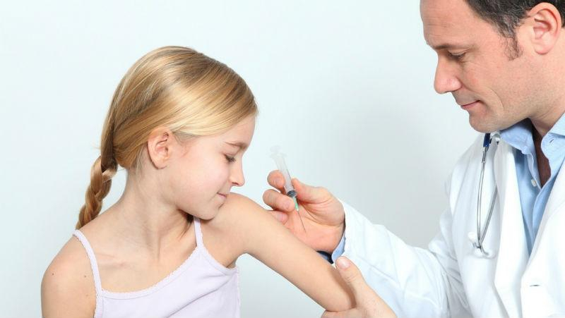 Корь в Украине: в Минздраве рассказали, в каком случае прививки делать нельзя