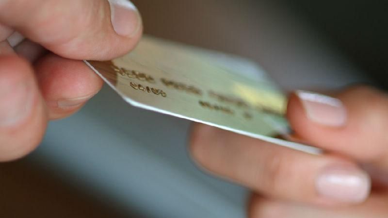 Українців застерігають про новий вид шахрайства з картками Українців застерігають про новий вид шахрайства з картками