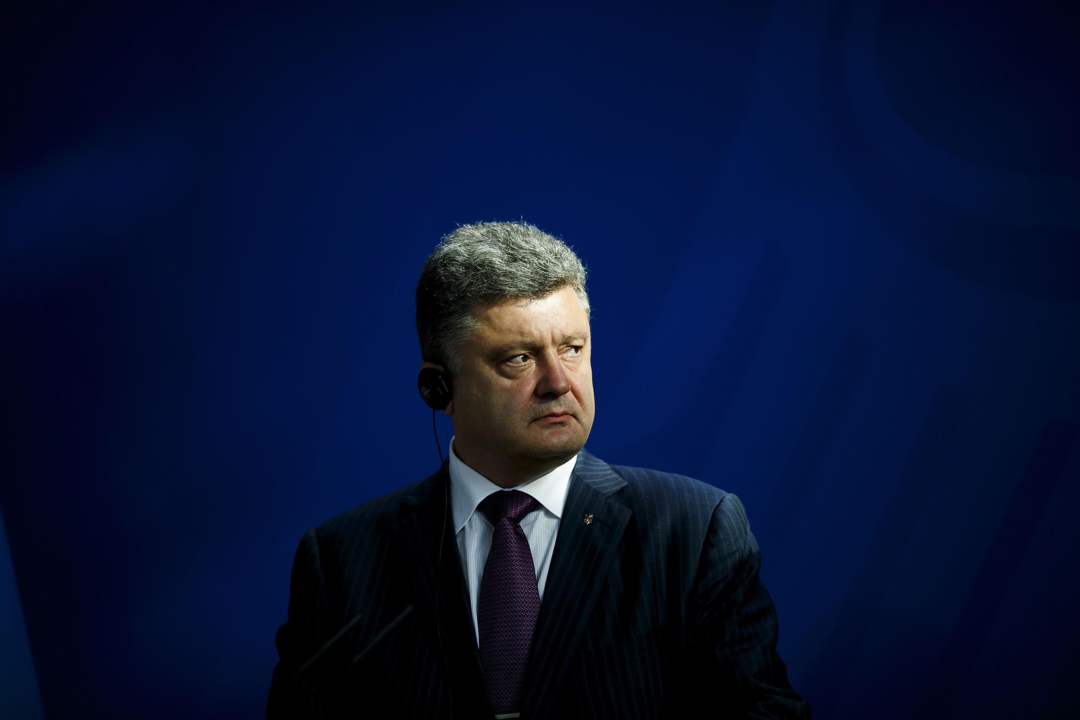 Украина уже готова дать жесткий военный отпор врагу – Порошенко