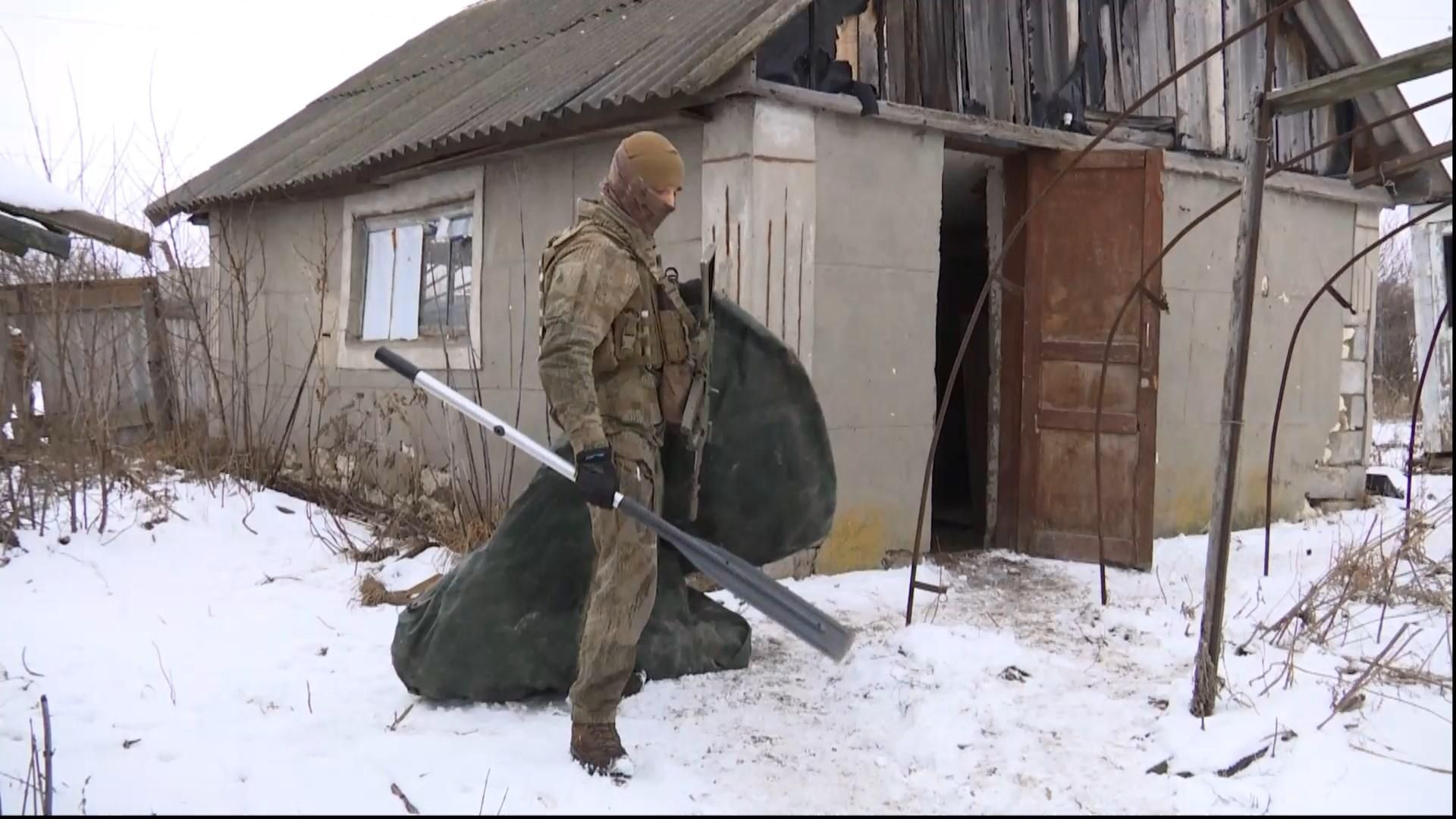 Украинские солдаты перекрыли канал контрабанды на Луганщине