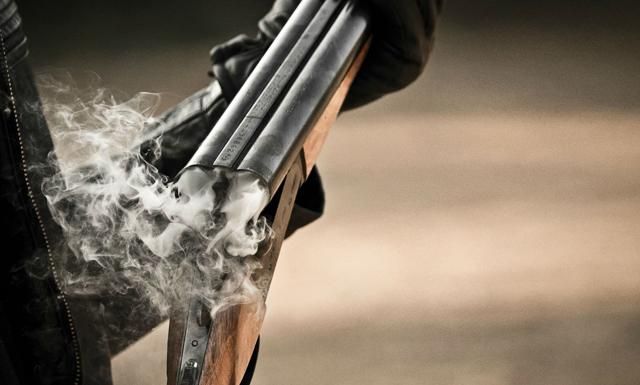 В Італії чоловік відкрив вогонь із рушниці по людях: є поранені В Італії чоловік відкрив вогонь із рушниці по людях: є поранені