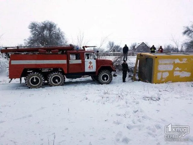 Автобус, перекинувся, Дніпропетровщина, пасажири, потерпілі Автобус, перекинувся, Дніпропетровщина, пасажири, потерпілі