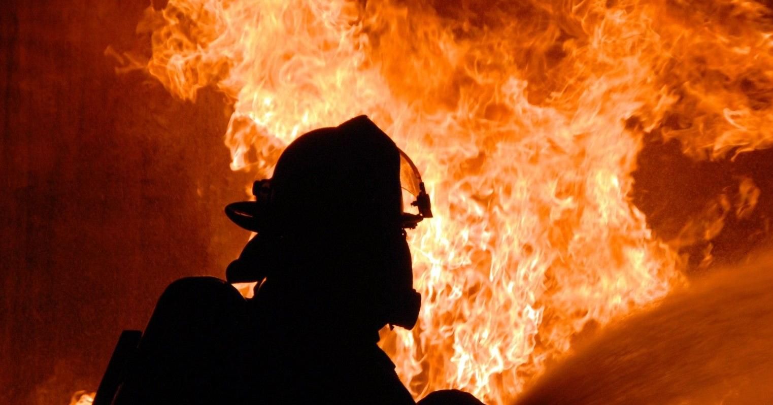 Вибух у багатоквартирному будинку на Київщині: одна людина загинула, дві квартири зруйновано Вибух у багатоквартирному будинку на Київщині: одна людина загинула, дві квартири зруйновано