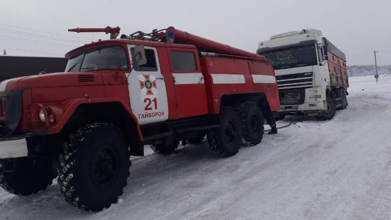 У двох областях України обмежили рух транспорту через негоду