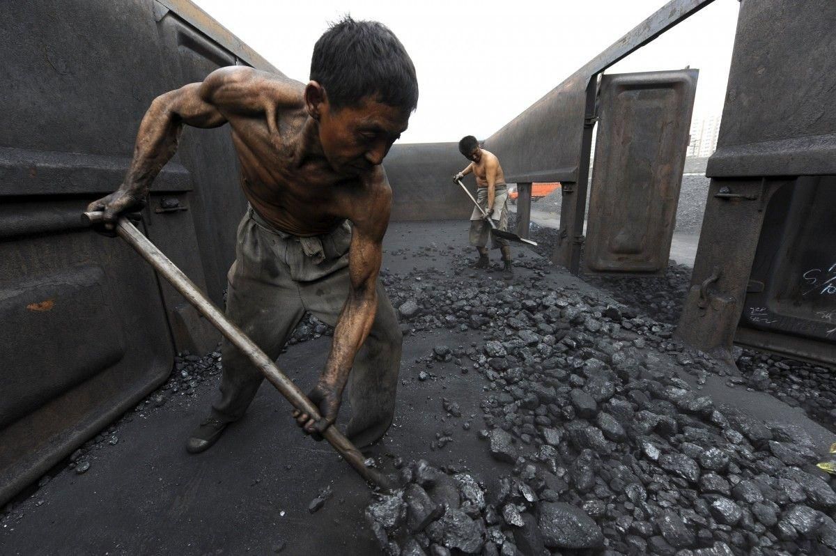 КНДР через Росію експортувало вугілля до Південної Кореї та Японії, – Reuters