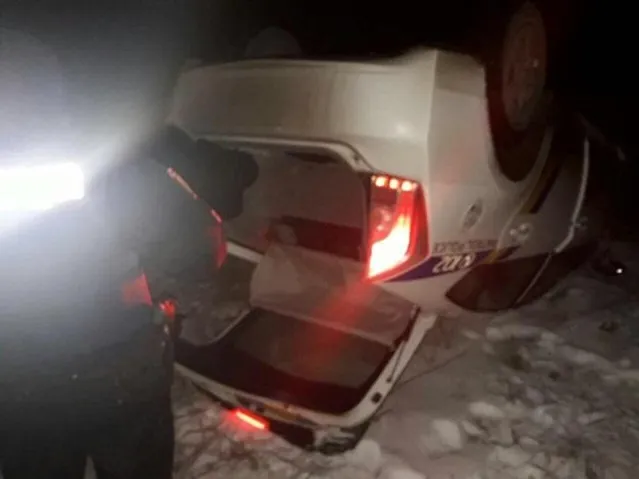 Авто з поліцейськими перевернулось на Тернопільщині