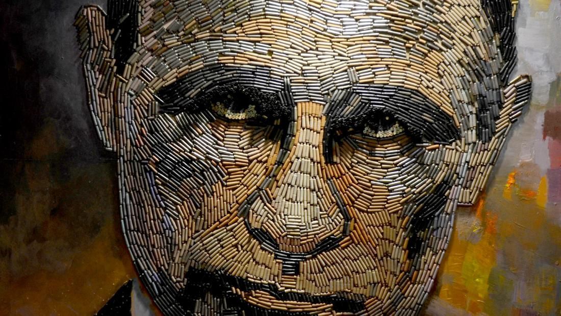 Виконаний з гільз портрет Путіна показали на виставці у США
