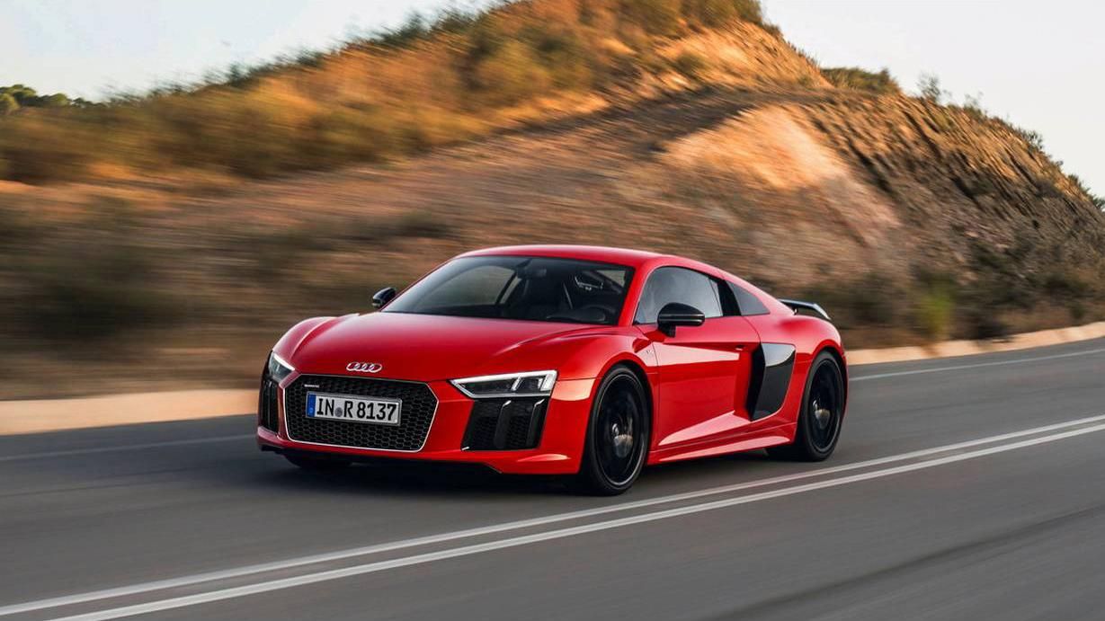 Радиоуправляемая модель авто может разогнаться до 120 километров в час Радиоуправляемая модель авто может разогнаться до 120 километров в час