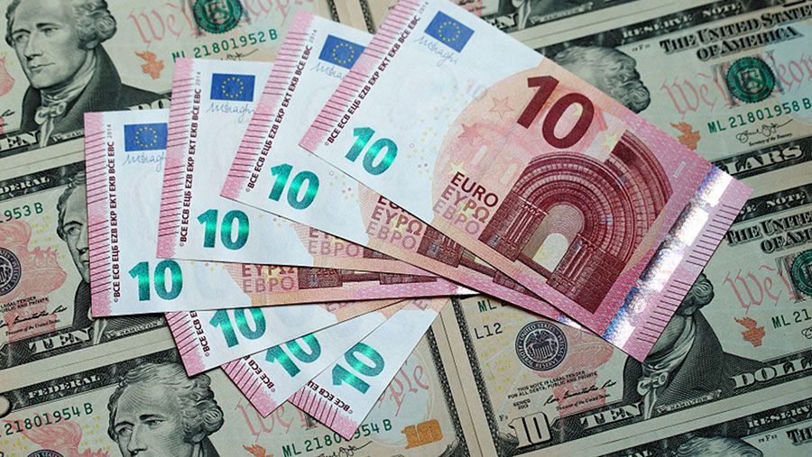 Готівковий курс валют на 30-01-2018: курс долару та євро Готівковий курс валют на 30-01-2018: курс долару та євро