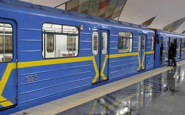 У Києві взялись за перейменування станції метро "Петрівка"