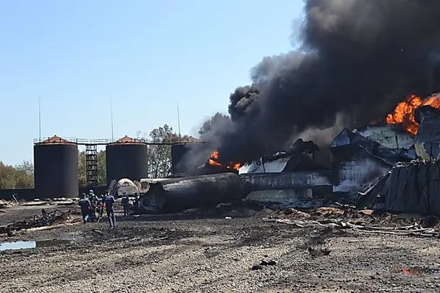 Пожежа на нафтобазі БРСМ Пожежа на нафтобазі БРСМ