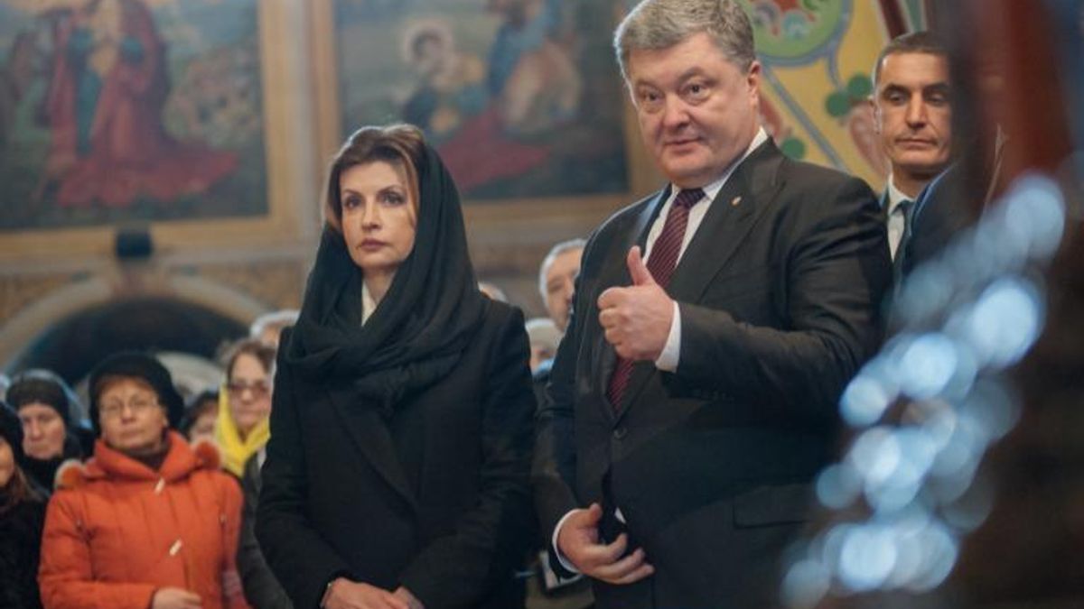 Всегда буду восхищаться твоей красотой и нежным сердцем, – Порошенко нежно поздравил жену Всегда буду восхищаться твоей красотой и нежным сердцем, – Порошенко нежно поздравил жену