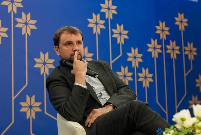 В'ятрович вказав на важливий пункт скандального закону про "бандеризм" В'ятрович вказав на важливий пункт скандального закону про "бандеризм"