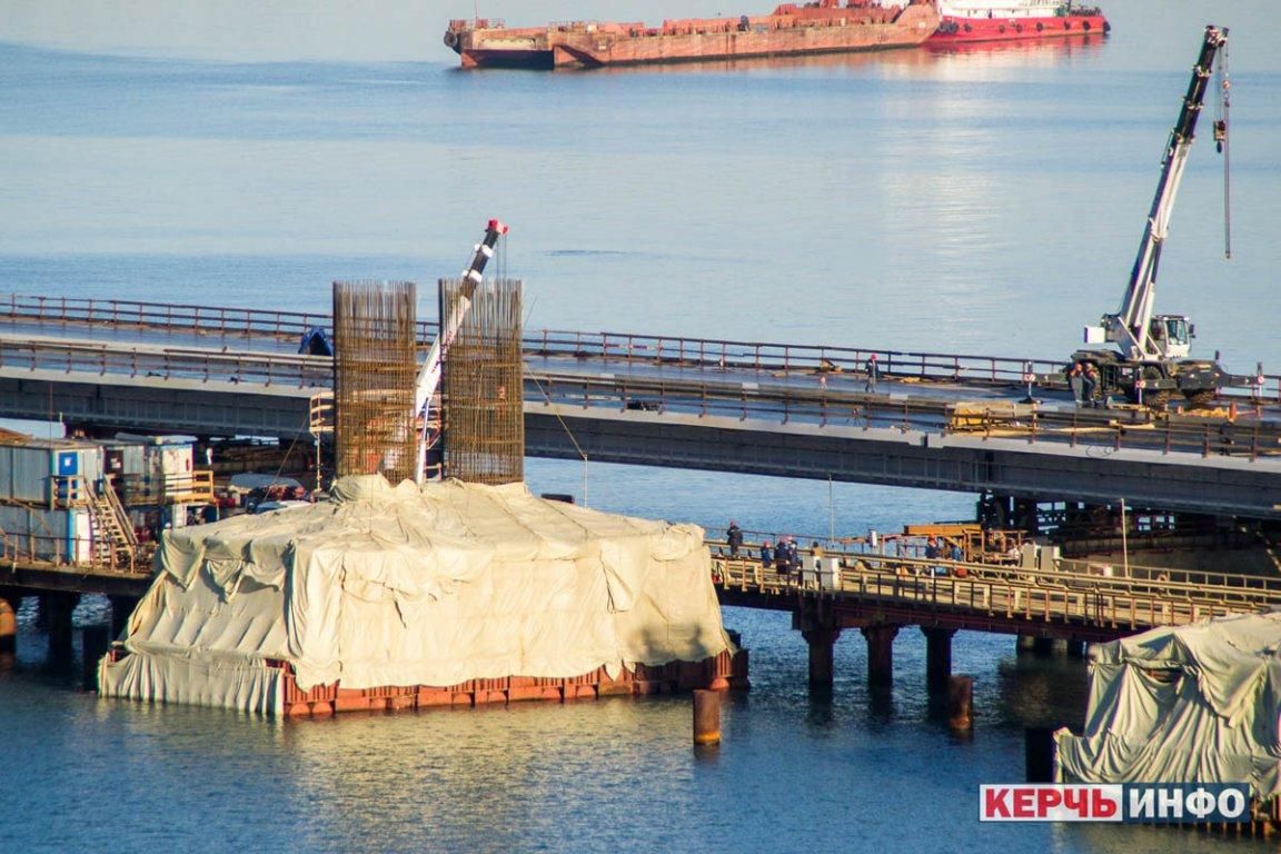 Для будівництва Керченського мосту росіяни у Криму добувають токсичний пісок