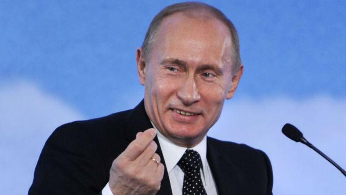 Путін-жартівник: розповів що робитиме, якщо програє на виборах Путін-жартівник: розповів що робитиме, якщо програє на виборах