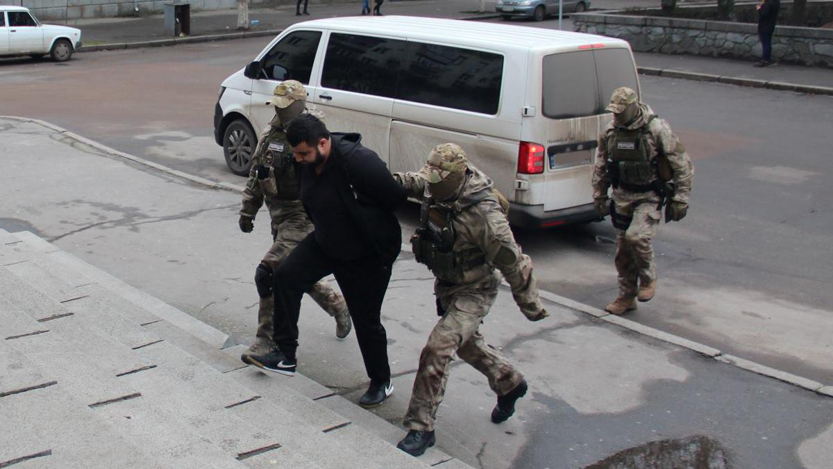 Равнодушие судей: в Житомире подозреваемого в жестоком умышленном убийстве могут отпустить на свободу