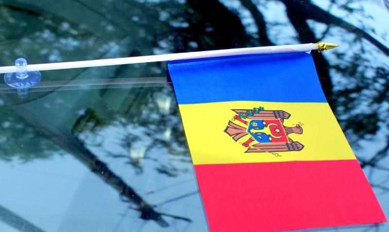 Уже 10 молдавских населенных пунктов подписали декларацию об "объединении с Румынией"