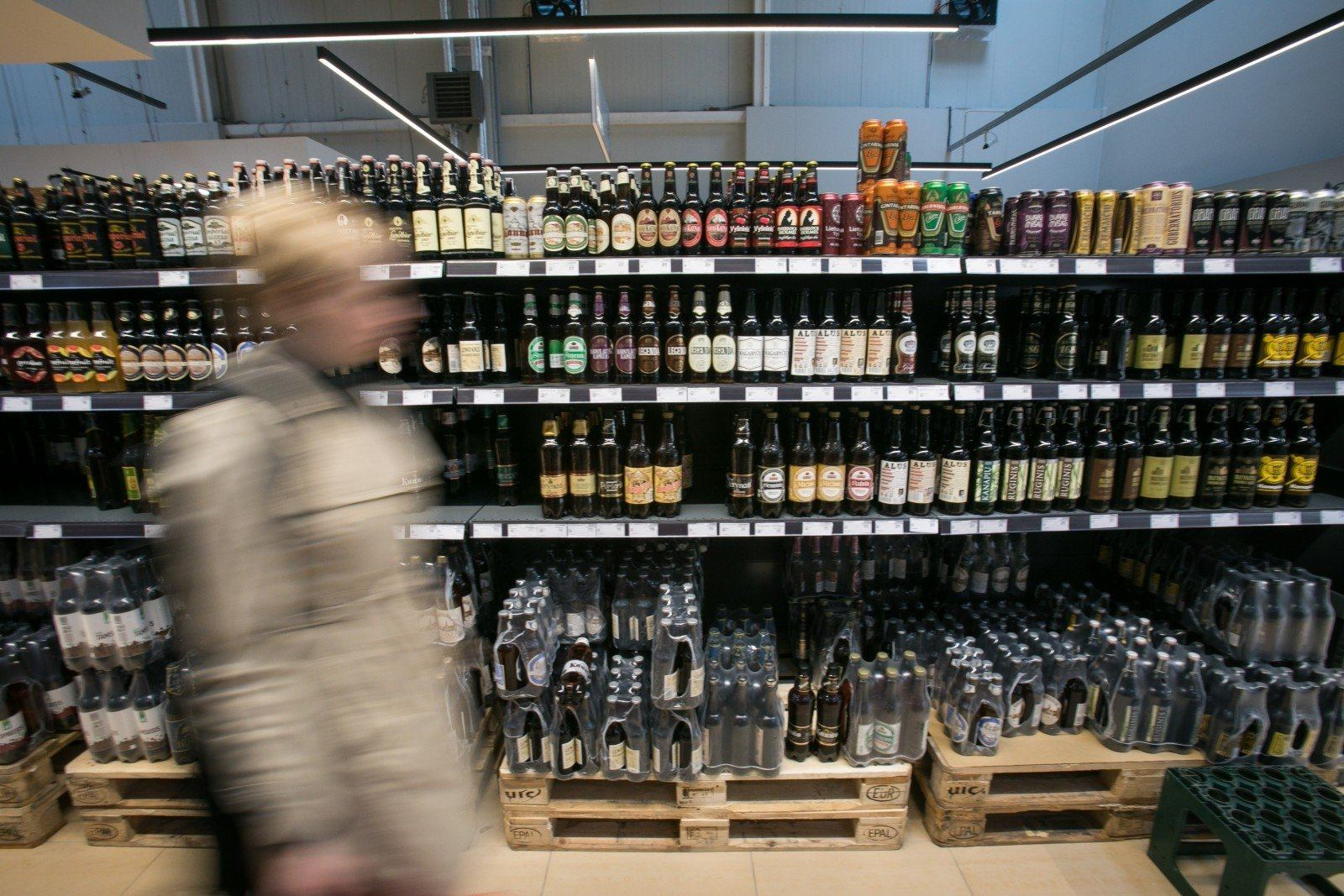 Подорожание сигарет, алкоголя и бензина: на сколько вырастет цена и когда ожидать