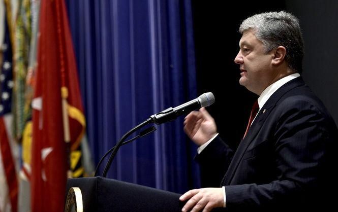 Порошенко обратился к Раде с срочной просьбой Порошенко обратился к Раде с срочной просьбой