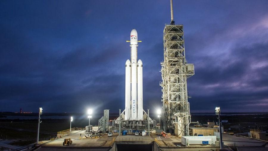Запуск ракеты Falcon Heavy от SpaceX: видео онлайн-трансляции