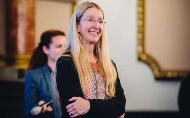 Очільницю МОЗ Супрун сфотографували в McDonald's Очільницю МОЗ Супрун сфотографували в McDonald's