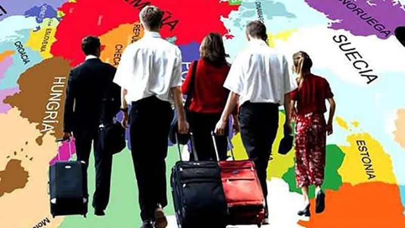 Чому українці вирішують емігрувати з України: дані статистики Чому українці вирішують емігрувати з України: дані статистики