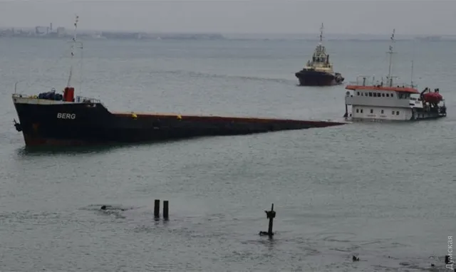 Біля берегів окупованого Криму затонуло судно