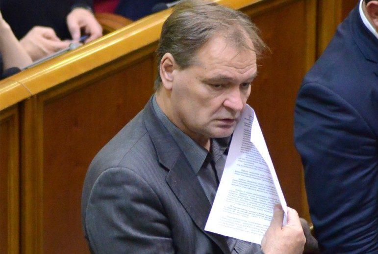 Прокуратура возбудила дело в отношении нардепа Пономарева, который отобрал у журналистов телефоны