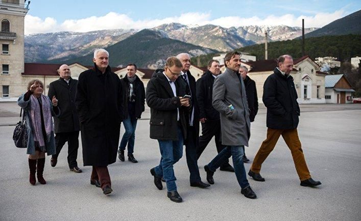 Немецкий враг Украины, или Крым – магнит для "радикалов" Немецкий враг Украины, или Крым – магнит для "радикалов"